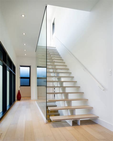 pictures of modern staircase